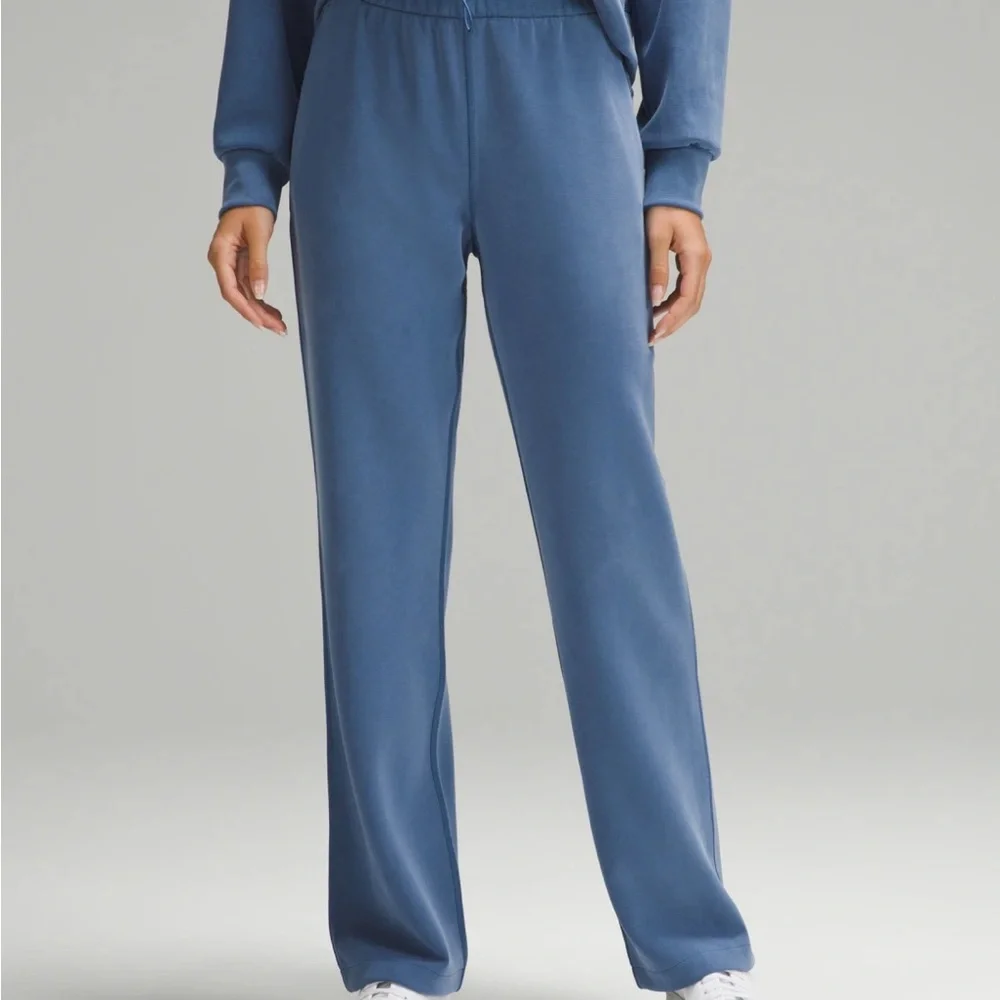 Lululemon Pitch Blue Women's Softstreme Pants